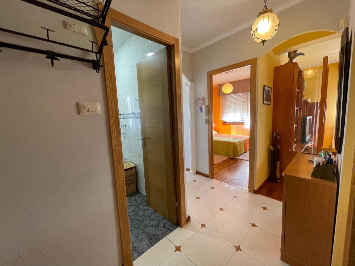 Ferienwohnung Apartamento Con Piscina Privada Vigo Exterior foto
